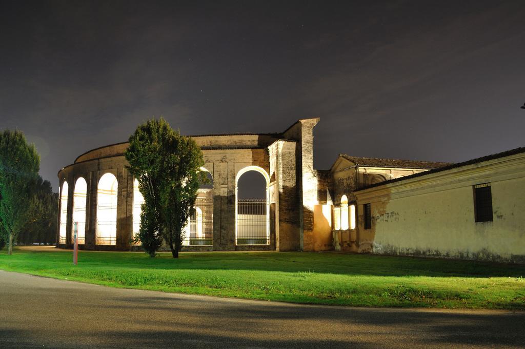 مبيت وإفطار Villastrada  Terminus المظهر الخارجي الصورة